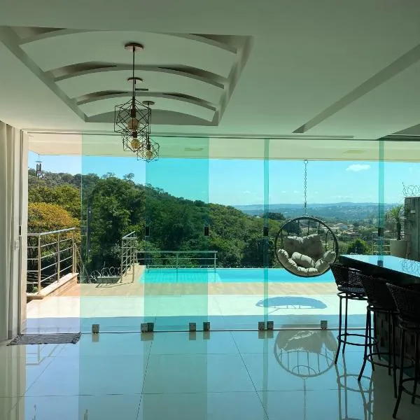 Sobrado piscina bem localizado 5 min do Flamboyant
