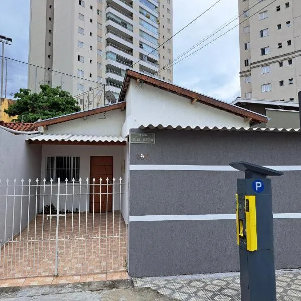 CASA LUGAR TOP - prefeitura, UNITAU, hospital e Av do Povo