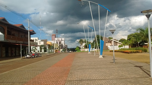 Melhores Hotéis que Aceitam Pets em Santa Terezinha de Itaipu, Paraná 2025