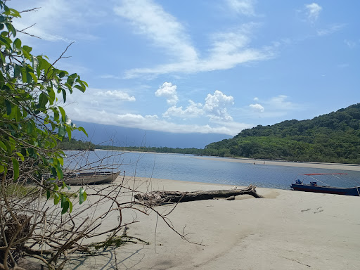 Melhores Hotéis que Aceitam Pets em Praia de Guaratuba, São Paulo 2025